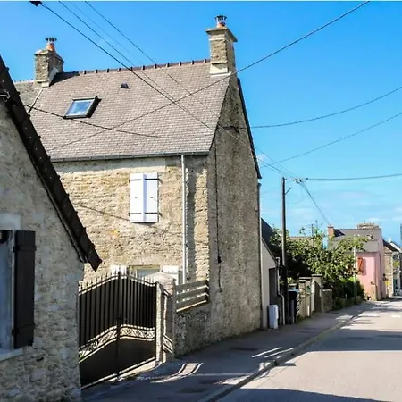 La Fontaine Des Pres Cherbourg en Cotentin