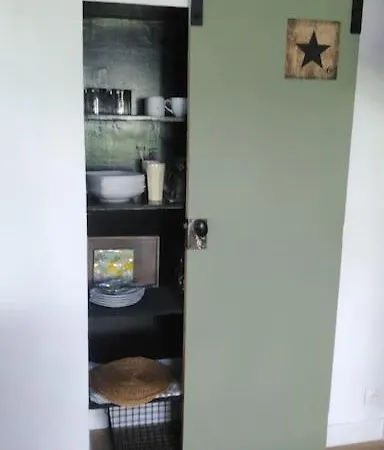 La Fontaine Des Pres Casa de hóspedes 4*